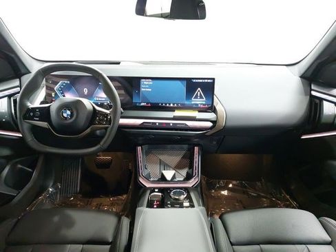 Certified 2025 BMW X3 xDrive30 w/ Premium Package AWD/4WD image 9