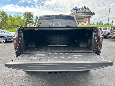 Used 2019 Ford F150 Raptor w/ Equipment Group 802A Luxury AWD/4WD image 14