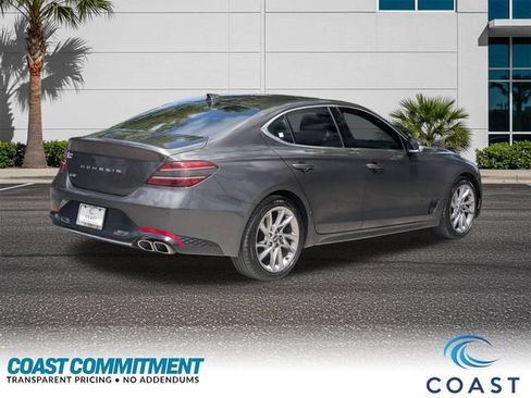 Used 2022 Genesis G70 2.0T RWD image 6
