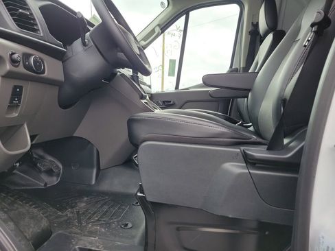 New 2026 Ford Transit 250 Base image 17
