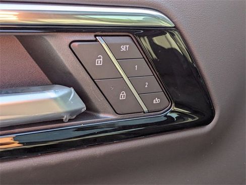 New 2026 Chevrolet Suburban High Country image 10