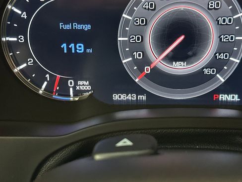 Used 2018 Cadillac Escalade Premium Luxury image 20