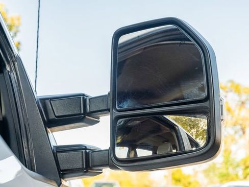 Used 2022 Ford F250 XL w/ Power Equipment Group image 13