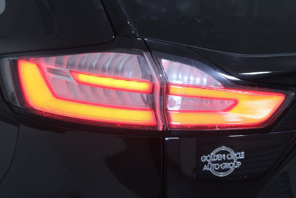 Used 2024 Ford Edge Titanium AWD/4WD image 53