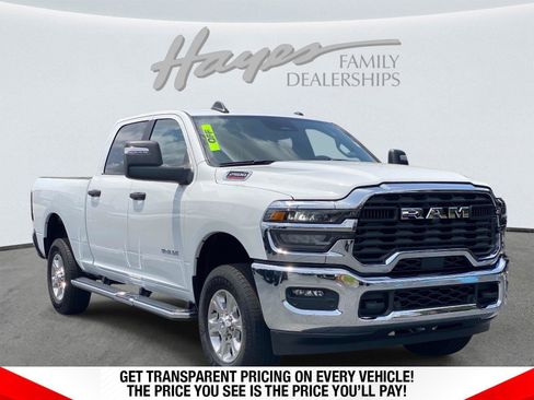 Used 2025 RAM 2500 Big Horn AWD/4WD image 1