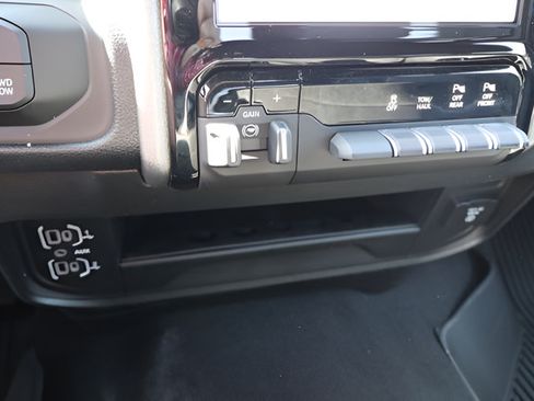 New 2026 RAM 2500 Tradesman AWD/4WD image 24