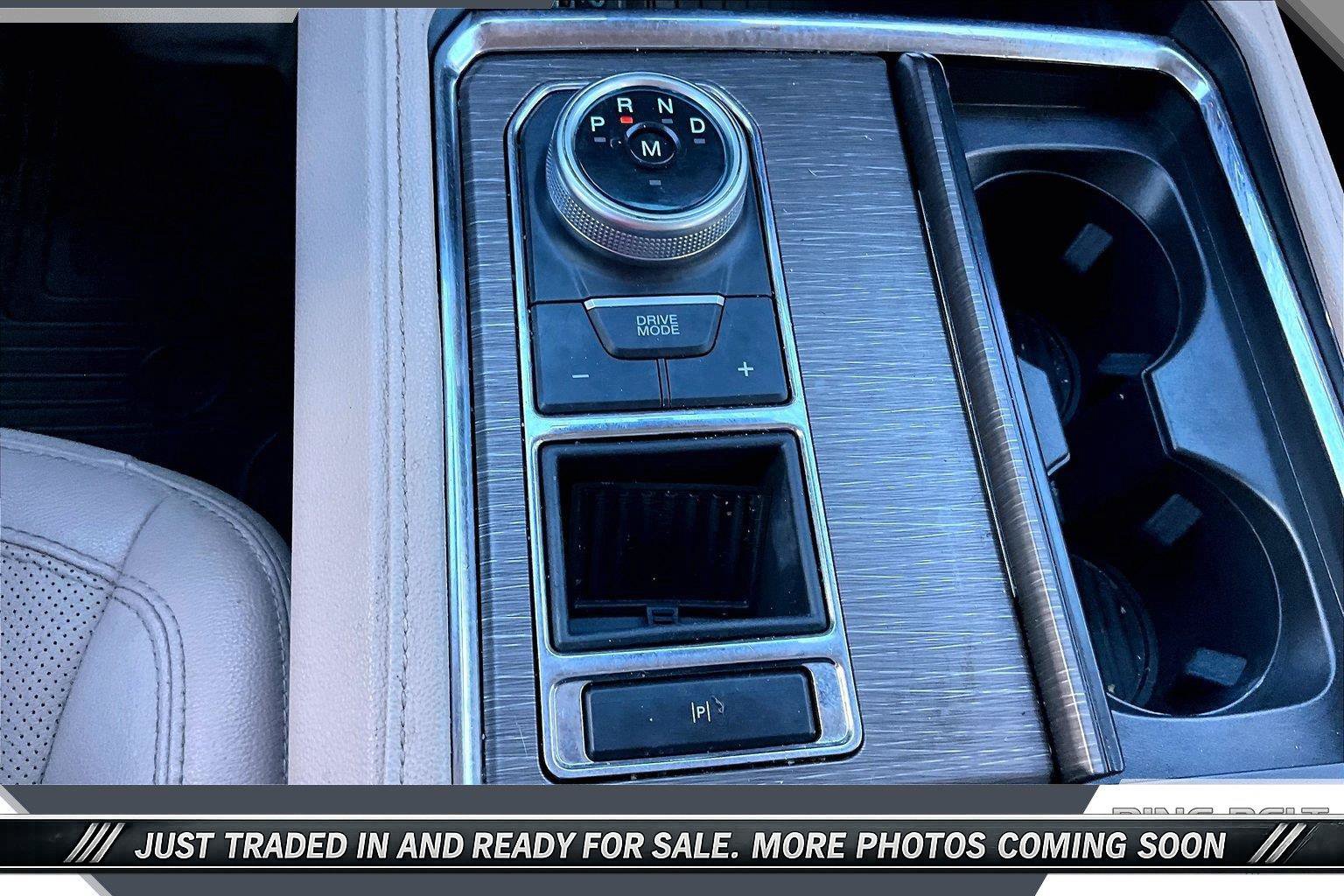 Used 2022 Ford Expedition Limited RWD image 23
