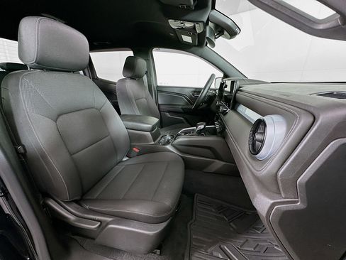 Used 2023 Chevrolet Colorado LT w/ LT Convenience Package II image 29