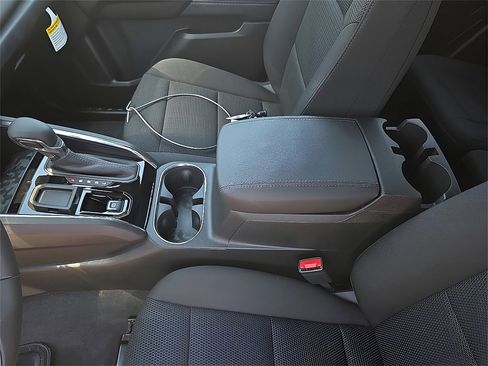 New 2026 GMC Canyon Elevation w/ Convenience Package image 20