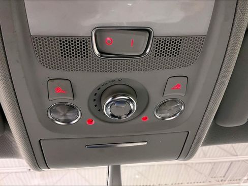 Used 2015 Audi A4 2.0T Premium image 25