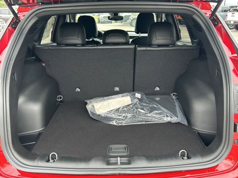 New 2025 Jeep Compass Latitude w/ Altitude Special Edition image 18