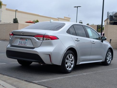 Used 2023 Toyota Corolla LE FWD image 13