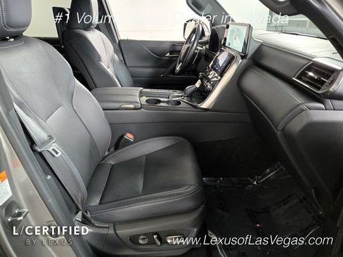 Certified 2025 Lexus LX 700h Luxury AWD/4WD image 25