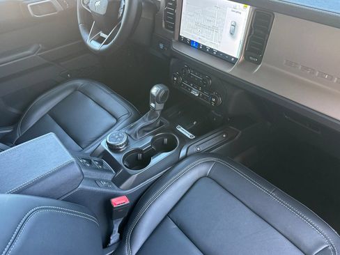 New 2026 Ford Bronco Outer Banks AWD/4WD image 16