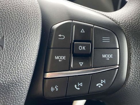 New 2025 Ford Maverick XL w/ Equipment Group 102A image 23