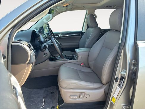 Used 2022 Lexus GX 460 Premium image 16