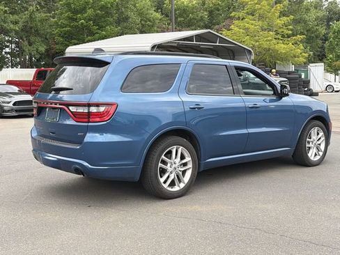 Used 2024 Dodge Durango GT RWD image 12