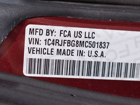 Used 2021 Jeep Grand Cherokee Limited AWD/4WD image 16