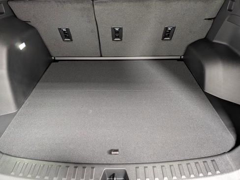 New 2026 Chevrolet Equinox LT image 13