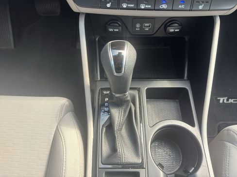 Used 2019 Hyundai Tucson Value AWD/4WD image 15