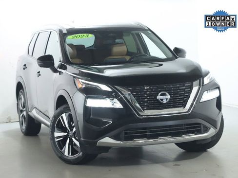 Certified 2023 Nissan Rogue Platinum w/ Platinum Premium Package AWD/4WD image 3