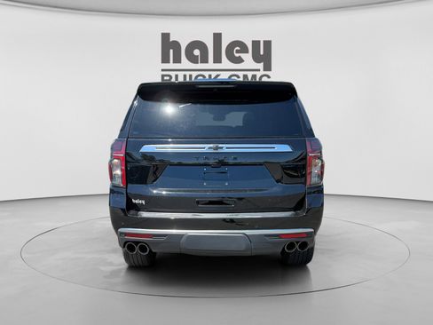 Used 2024 Chevrolet Tahoe High Country AWD/4WD image 4
