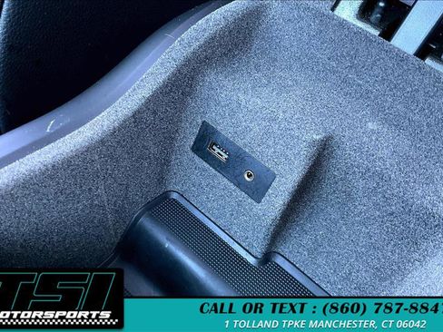 Used 2014 Porsche Cayenne Platinum Edition image 33