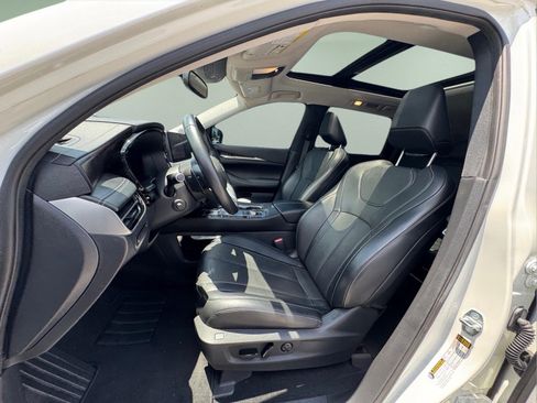 Used 2022 INFINITI QX60 Sensory w/ Cargo Package FWD image 22