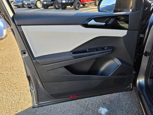 Used 2025 Volkswagen Taos S FWD image 21