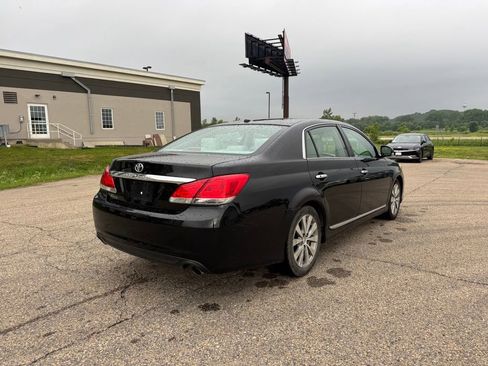 Used 2012 Toyota Avalon Limited FWD image 14