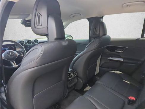 Used 2023 Mercedes-Benz GLC 300 image 18