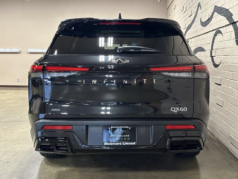 Used 2023 INFINITI QX60 Pure AWD/4WD image 5