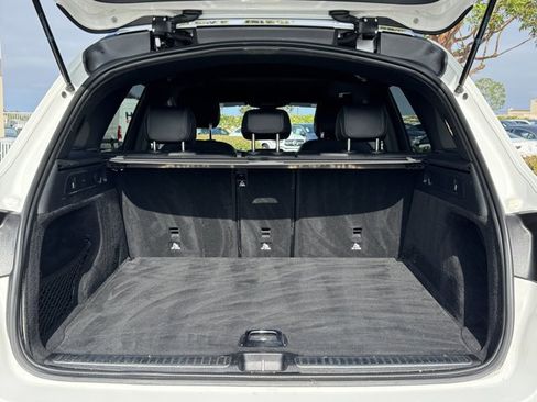 Used 2019 Mercedes-Benz GLC 300 image 14