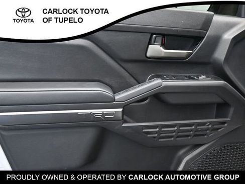 Used 2025 Toyota Tacoma TRD Sport image 22