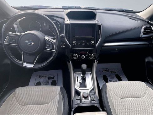 Used 2020 Subaru Forester Premium image 16