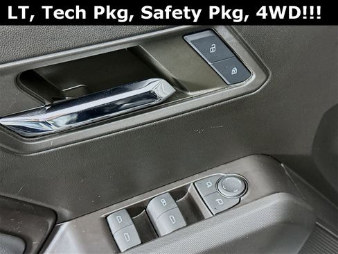 Used 2024 Chevrolet Colorado LT w/ LT Convenience Package II image 19