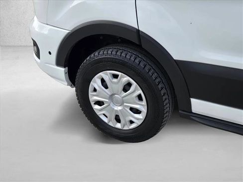 Used 2024 Ford Transit 350 XLT image 22