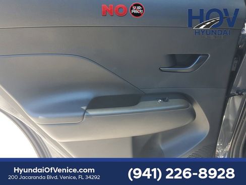 Certified 2024 Hyundai Kona SEL AWD/4WD image 16