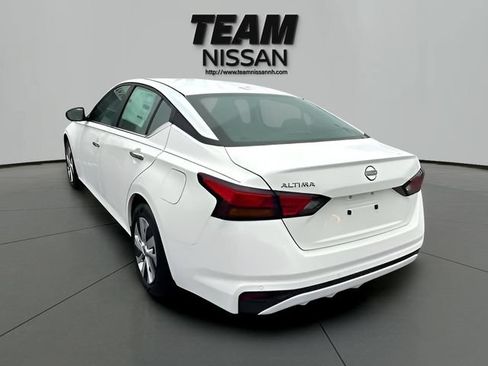 Certified 2025 Nissan Altima 2.5 S FWD image 29