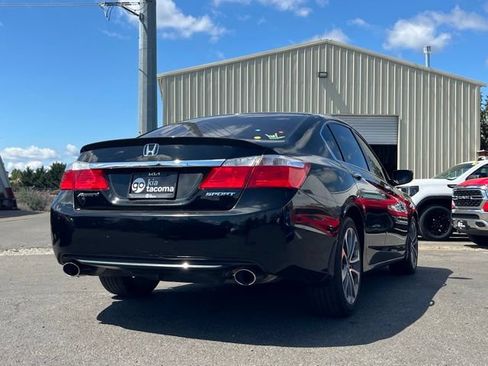 Used 2014 Honda Accord Sport image 9