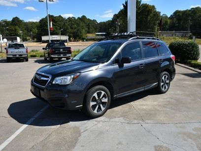 Used 2017 Subaru Forester 2.5i w/ Alloy Wheel Package