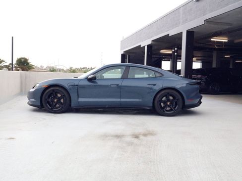 New 2026 Porsche Taycan image 2