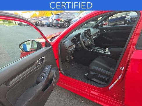 Used 2025 Honda Civic Sport image 11