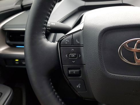 Used 2024 Toyota Prius Limited image 21