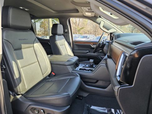 Used 2023 GMC Sierra 1500 Denali w/ Denali Reserve Package image 20