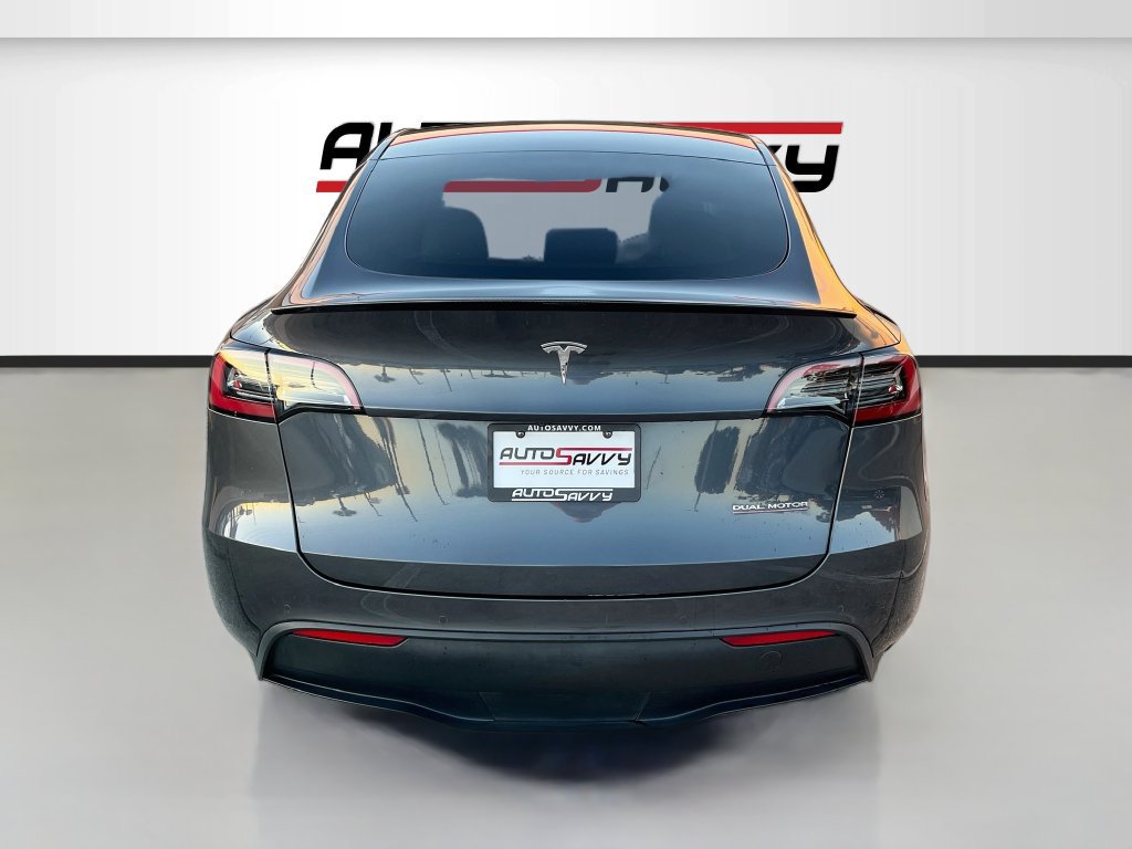 Used 2022 Tesla Model Y Performance AWD/4WD image 6