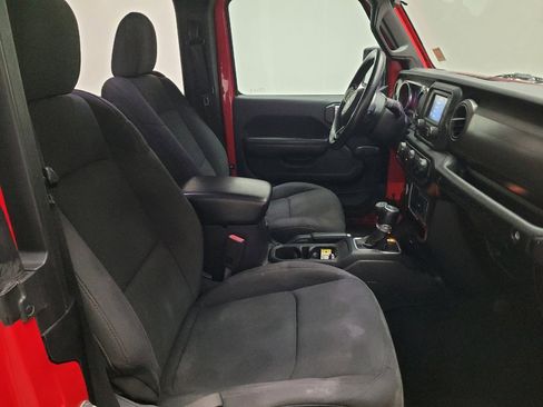 Used 2018 Jeep Wrangler Sport image 21