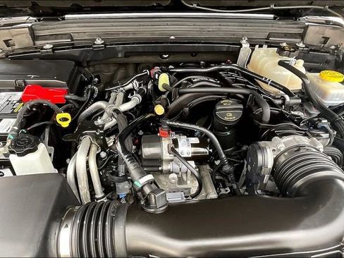 Used 2023 Jeep Wrangler Sport image 10