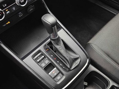 Used 2024 Honda CR-V LX image 19