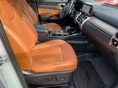 Used 2022 Kia Sorento SX Prestige w/ Rust Color Package image 21